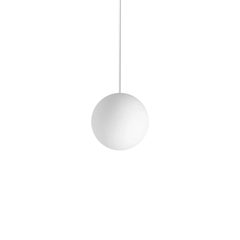 Lampada a sospensione a forma si sfera in vetro soffiato bianca