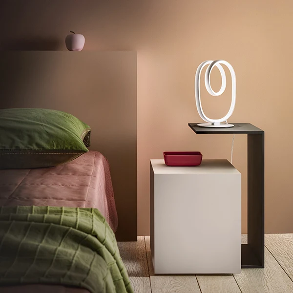 Lampada da tavolo design moderno camera da letto studio 3000k