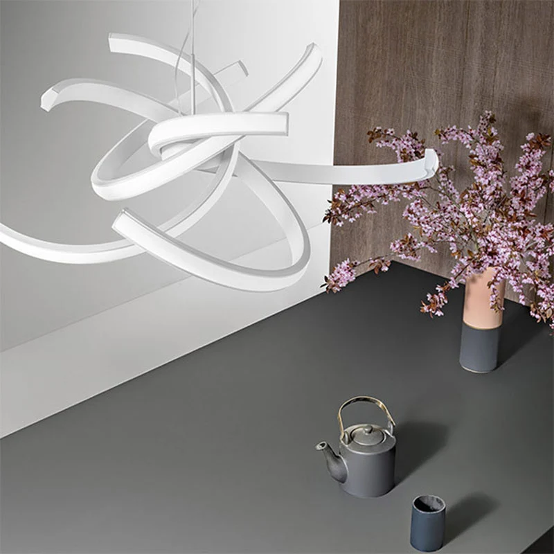Lampadario moderno LED alluminio oro spazzolato o bianco 74cm
