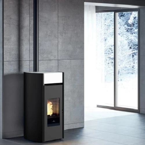 Stufa a Pellet Canalizzabile EdilKamin Modello Myrna Q Plus Da 12,3 Kw - Vari Colori