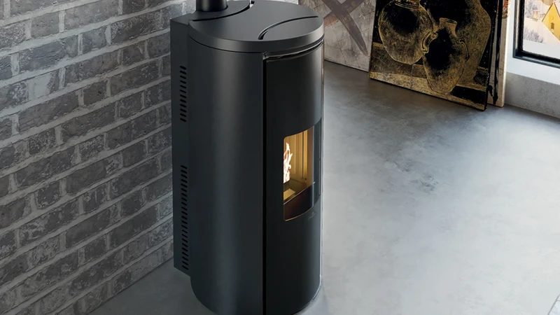 Stufa a Pellet EdilKamin Modello Celia Air Tight C Da 7,2 Kw - Vari Colori