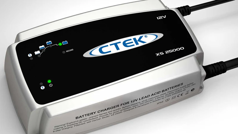 Caricabatterie XS25000 CTEK 25A