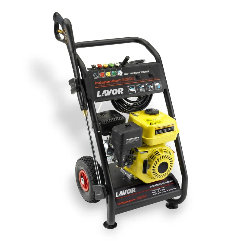 Idropulitrice professionale ad acqua fredda con motore a scoppio 4 tempi 6,5HP e ruote pneumatiche Lavor Independent 2800